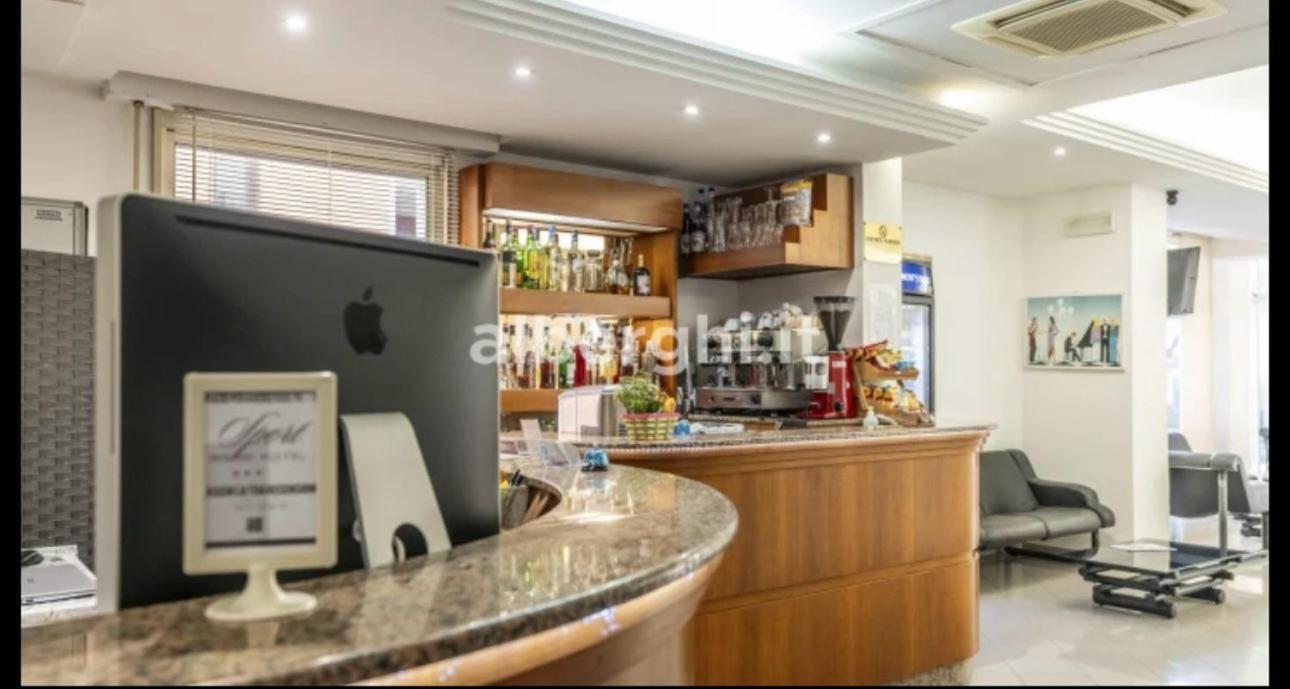 Hotel Sport Rimini Luaran gambar